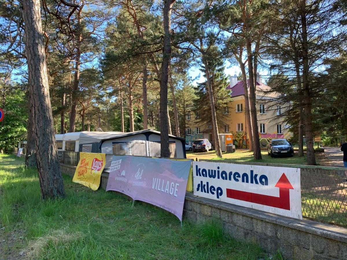 Przyczepy Kempingowe Vip - Osrodek Na Klifie Village - Hel Helska 11 Exterior photo